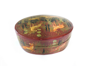 Oval Vintage Lacquered Paper Mache Box